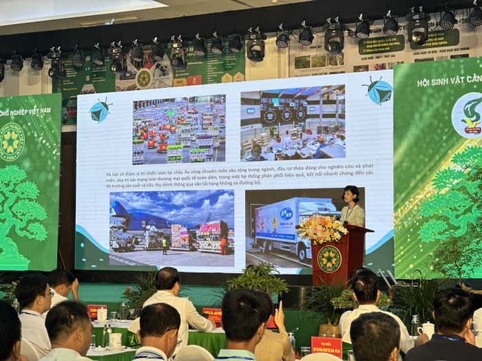 Sự kiện quy tụ nhiều nhà khoa học, nghệ nhân. Ảnh: Đào Hiền Sự kiện quy tụ nhiều nhà khoa học, nghệ nhân. Ảnh: Đào Hiền