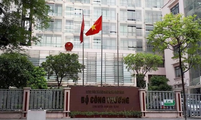 Bộ Công Thương sáp nhập Trường Cao đẳng Kinh tế - Kỹ thuật Thương mại và Trường Cao đẳng Kinh tế Công nghiệp Hà Nội vào các trường đại học trực thuộc Bộ này (Ảnh: Báo điện tử Chính phủ) bo-cong-thuong.jpg
