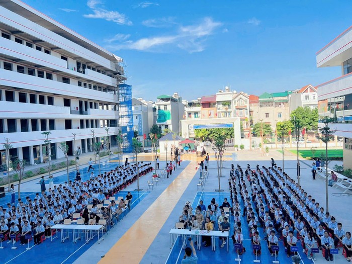 Một hoạt động tại Trường Trung học cơ sở và Trung học phổ thông Marie Curie. Ảnh: NTCC merie-curie-1.jpg