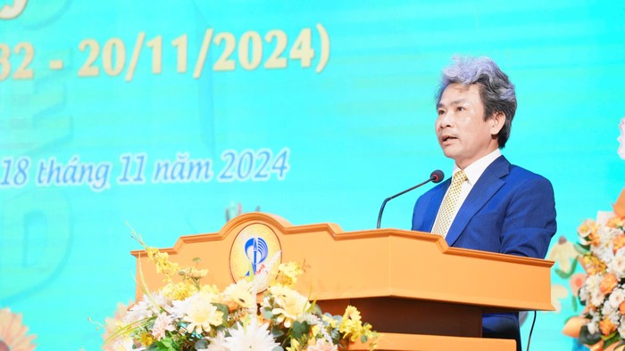 thầy Minh đh sp đn.jpg