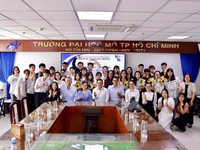 Hội nghị sinh viên nghiên cứu khoa học của Khoa Xã hội học - Công tác xã hội - Đông Nam Á, Trường Đại học Mở Thành phố Hồ Chí Minh năm 2023. Ảnh: NTCC e494a1410b22a57cfc33.jpg