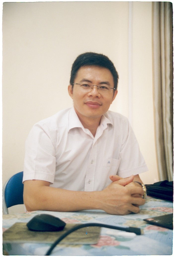 Thầy Đinh Văn Tiên, giáo viên môn Sinh học, Trường Trung học phổ thông Gia Định. Ảnh: NVCC Thay Dinh Van Tien.jpg
