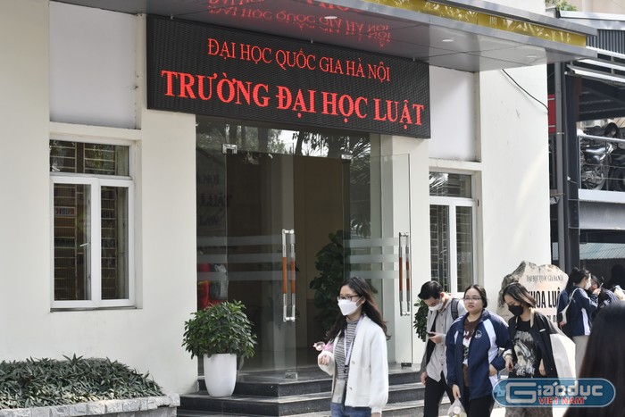 Trường Đại học Luật - Đại học Quốc gia Hà Nội cơ sở số 144, đường Xuân Thủy, phường Dịch Vọng Hậu, quận Cầu Giấy, thành phố Hà Nội. (Ảnh: Sao Mai) GDVN (3).JPG