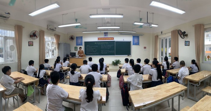 Nguồn ảnh minh họa: website Trường Tiểu học Phúc Tân (Quận Hoàn Kiếm, Hà Nội). HS HN 1.jpg