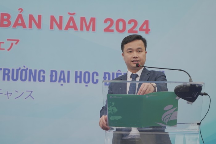 Ông Nguyễn Quang Đức - Tổng giám đốc Công ty Cổ phần Hệ thống Học viện Ngôn ngữ ICO. Ảnh: Nhà trường cung cấp. NAM07382.JPG
