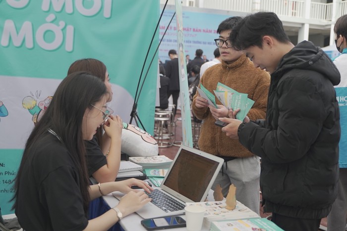 Ngày hội việc làm kỹ sư Nhật Bản năm 2024 là cơ hội giúp các em sinh viên trang bị cho mình nhiều kiến thức xã hội và tìm kiếm công việc mong muốn. Ảnh: Nhà trường cung cấp. NAM07475.JPG
