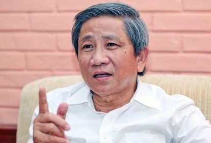 GS Nguyễn Minh Thuyết - nguyên Phó Chủ nhiệm Ủy ban Văn hóa, Giáo dục, Thanh niên, Thiếu niên và Nhi đồng của Quốc hội.