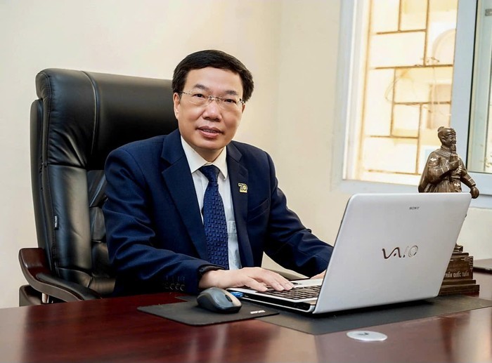 Tiến sĩ Vũ Văn Tiến - Hiệu trưởng Trường Trung học phổ thông Chuyên Đại học Sư phạm, Trường Đại học Sư phạm Hà Nội. (Ảnh: NVCC) unnamed-9-4076.jpg