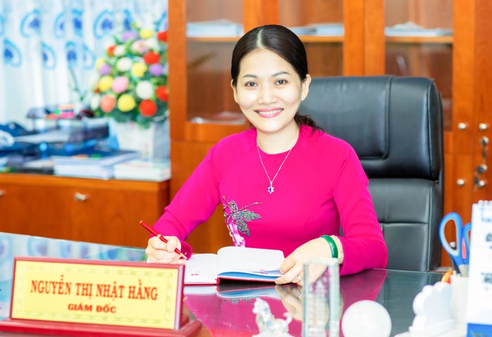 giam-doc-nguyen-thi-nhat-hang.jpg