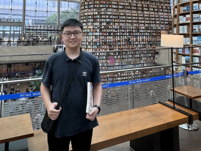 Bùi Đức Hiếu đã nỗ lực phấn đấu không ngừng và nhận được 2 học bổng toàn phần cho 2 chương trình đào tạo bậc thạc sỹ trong khuôn khổ học bổng Erasmus Mundus của EU. Ảnh: NVCC. d23c4584-60f8-41c0-b931-3d51d0cb30e3.jpg
