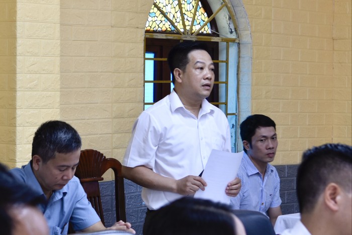 Ông Phạm Duy Bình – Giám đốc Trung tâm Chuyển đổi số, Trường Cao đẳng Bách nghệ Hải Phòng đã trình bày tham luận tại tọa đàm. Ảnh: Thúy Hiền. _DSC0494.JPG