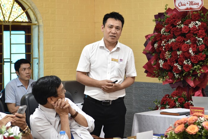 Thầy Kiều Thành Chung – Trưởng khoa Công nghệ thông tin, Trường Cao đẳng Công nghệ cao Hà Nội đã trình bày báo cáo tại tọa đàm. Ảnh: Thúy Hiền. _DSC0516.JPG
