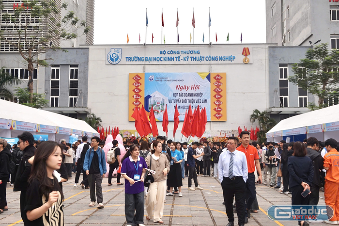 Trường Đại học Kinh tế - Kỹ thuật Công nghiệp. Ảnh: An Vy uneti.png